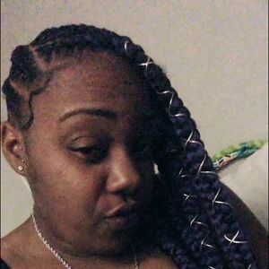 Meet your Posher, Kadesha